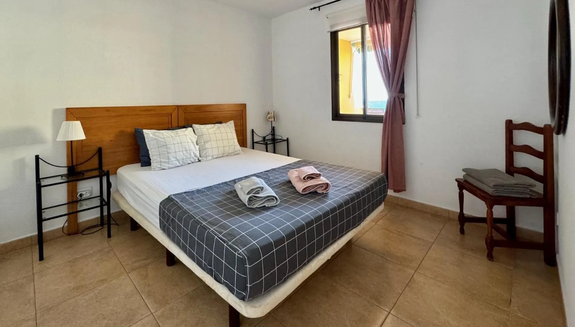 Vista La Gomera - 2 Minutes Walk From The Beach! Apartment Puerto de Santiago  Spain