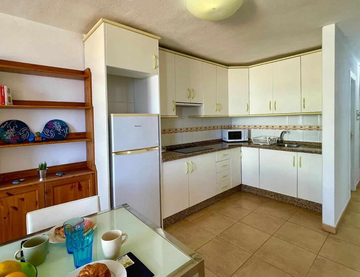 Vista La Gomera - 2 Minutes Walk From The Beach! Puerto de Santiago  Puerto de Santiago (Tenerife)